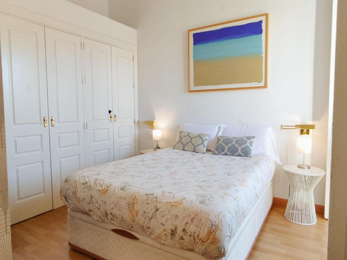 Homeyseville- Lovely Apartment In Seville City Center, Parking Optional Eksteriør billede