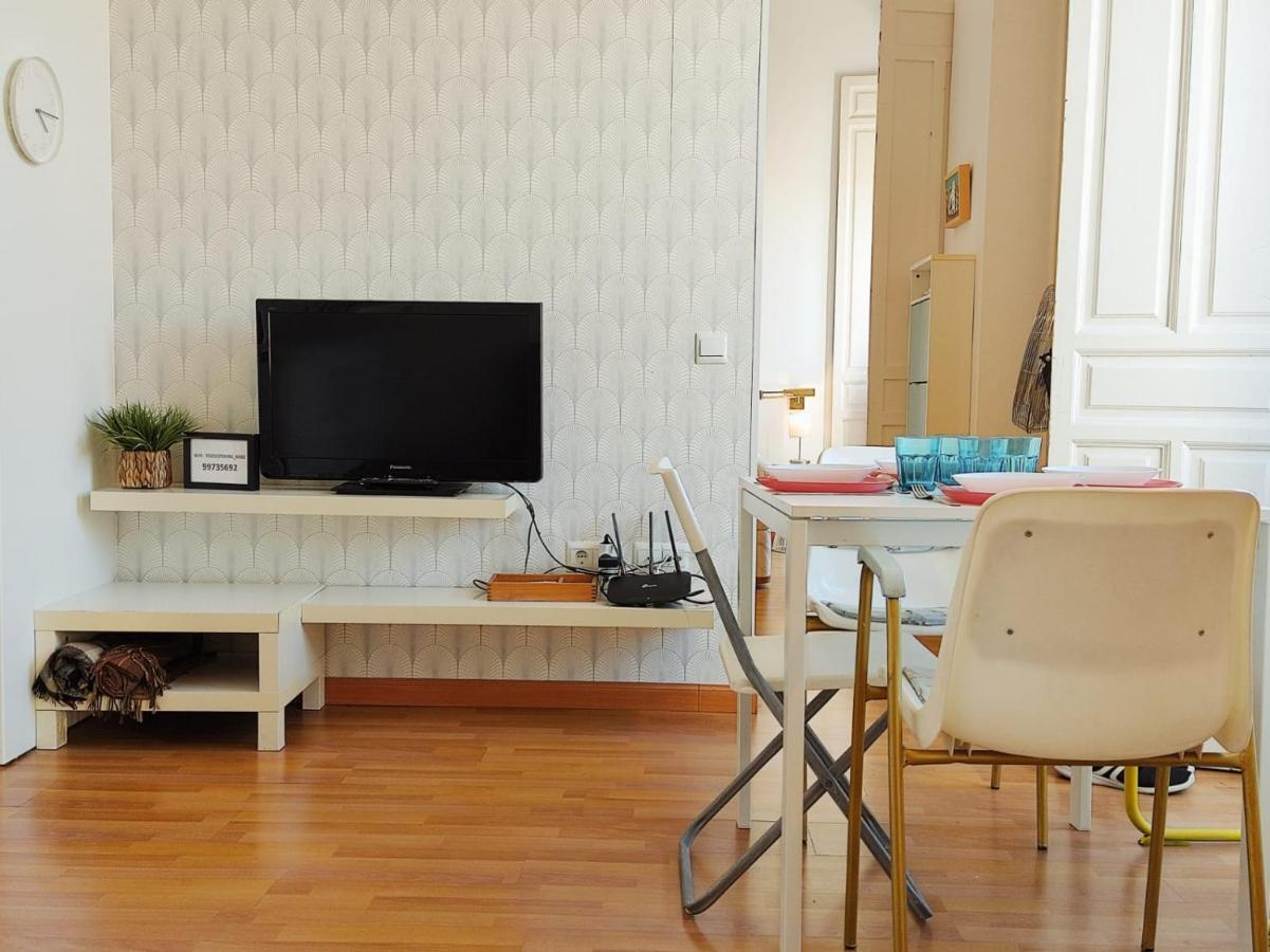 Homeyseville- Lovely Apartment In Seville City Center, Parking Optional Eksteriør billede